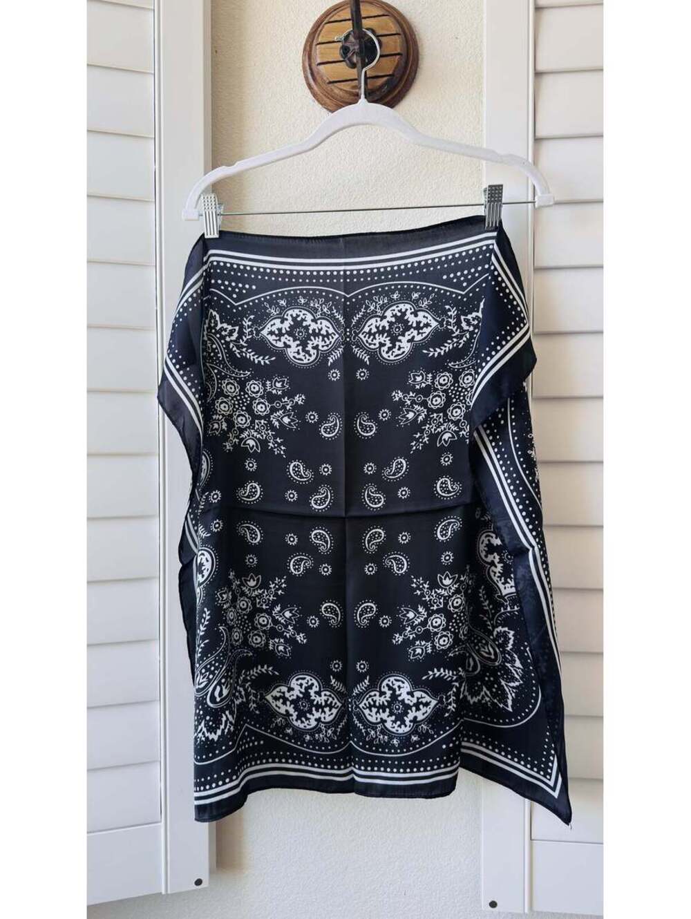 Black and White Paisley Print Square Scarf